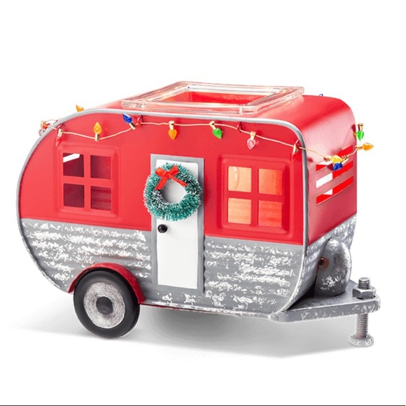 scentsy Other - Scentsy Christmas camper warmer